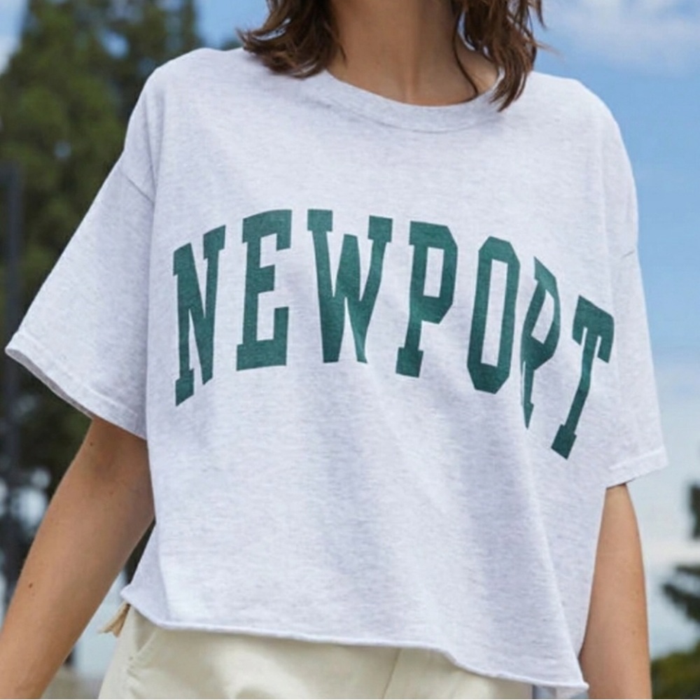 Brandy Melville cropped shirt